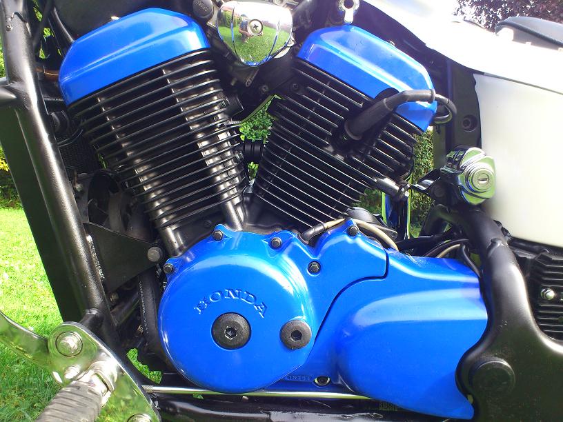 exemple moteur bleu RAL5002